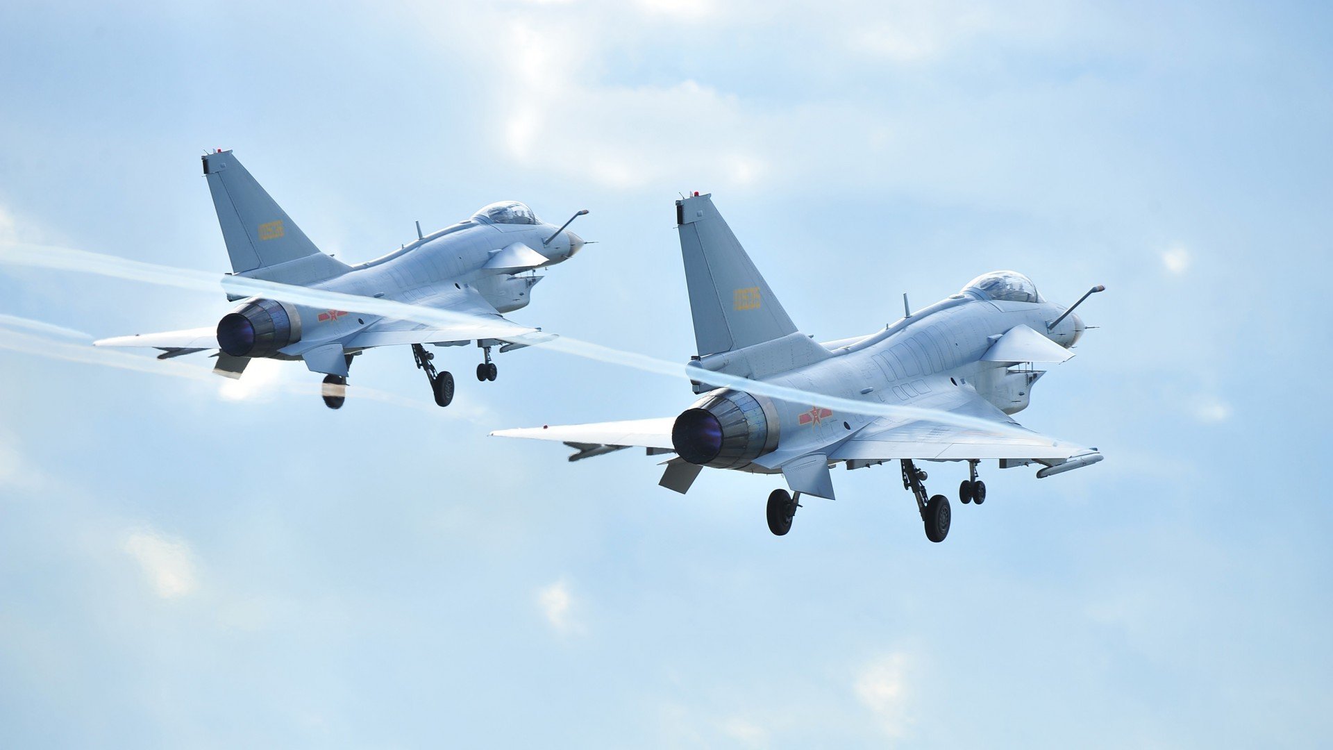 教练组战术调度助力战绩提升，教练组战术调度助力战绩提升怎么写