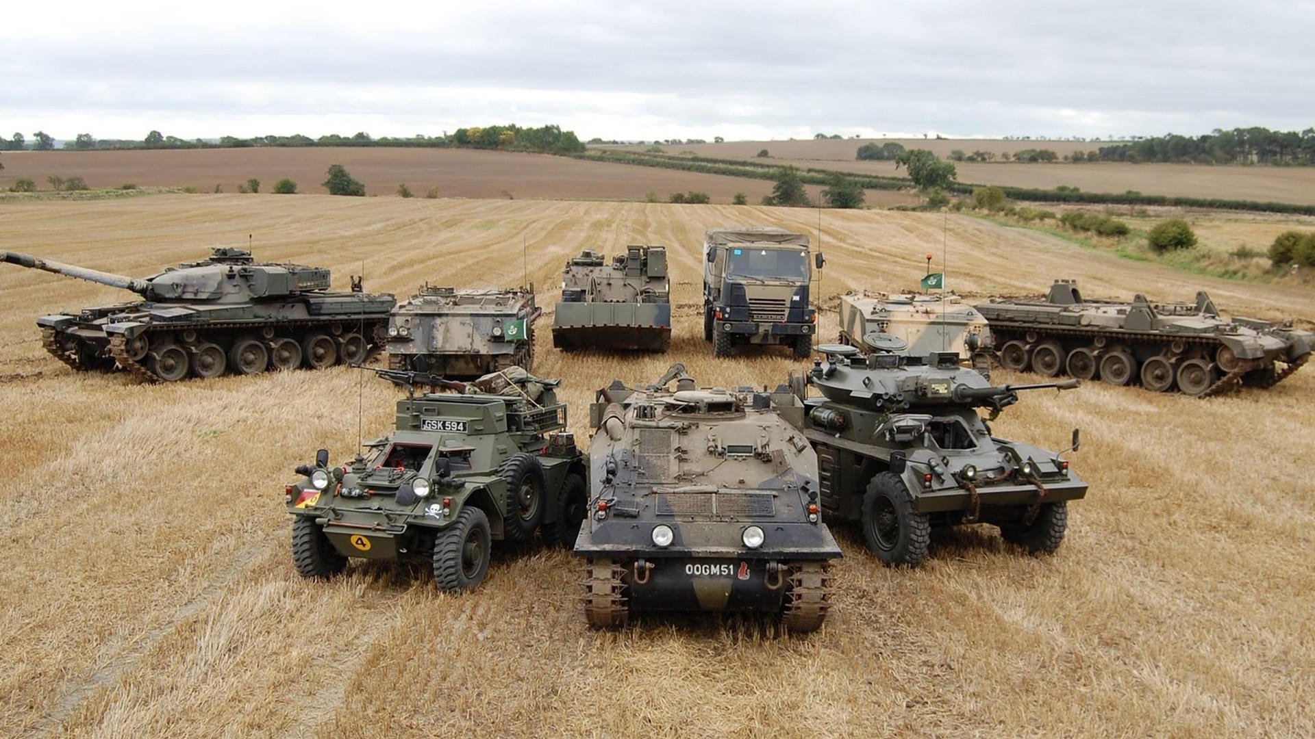 恩多耶-布鲁阿尔决赛精彩瞬间成为焦点，多恩布什