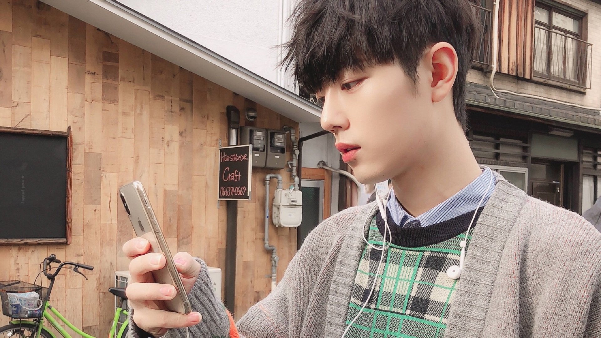 法甲豪门拼杀：战术变化带来意料之外的结局，德甲豪门足球俱乐部